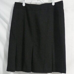 JONES WEAR STRETCH | size 12 | Textured Stripe Black Pleated A-line Skirt